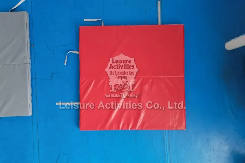 Red Astm Folding Mat Red Astm Folding Mat